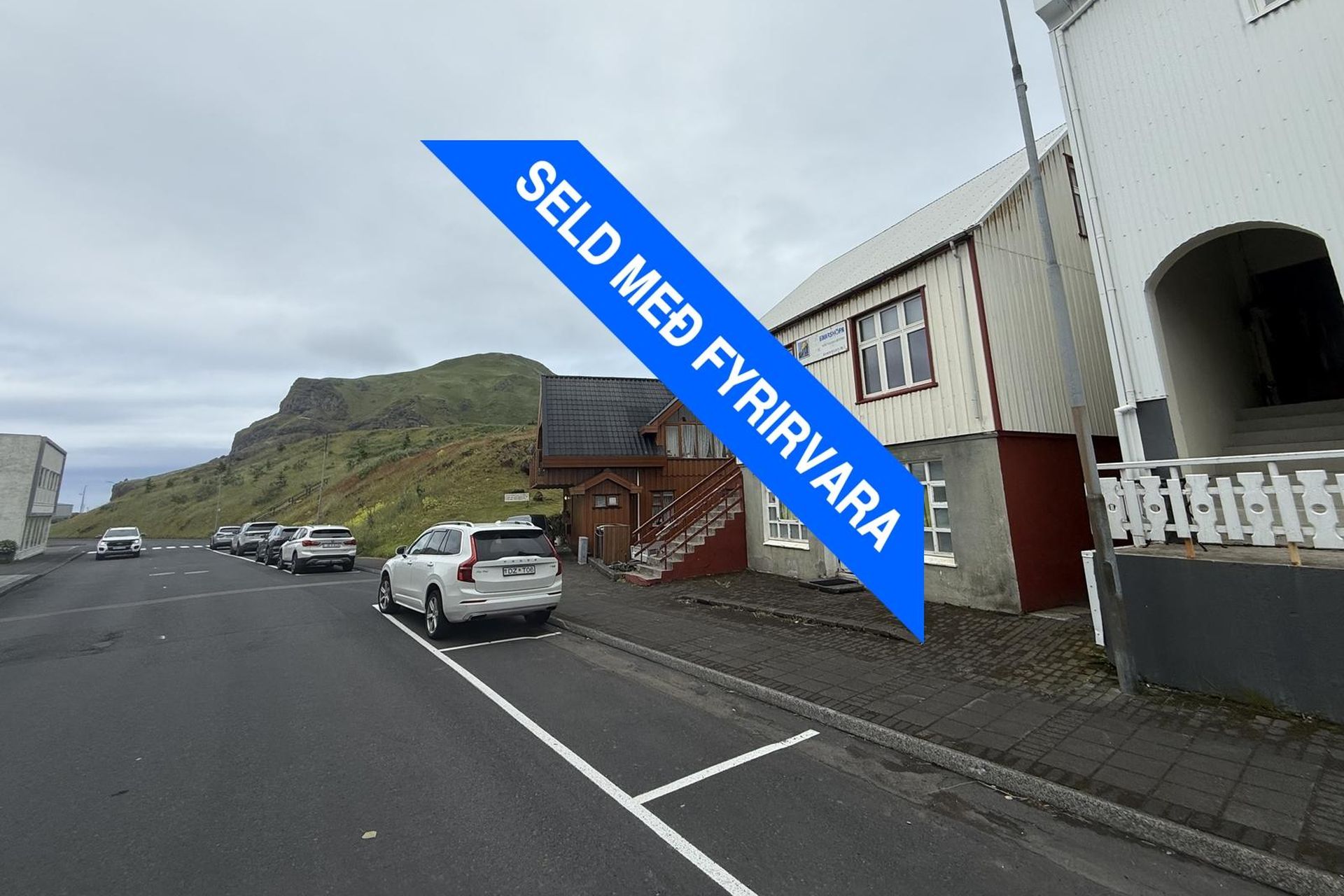 Kirkjuvegur 15