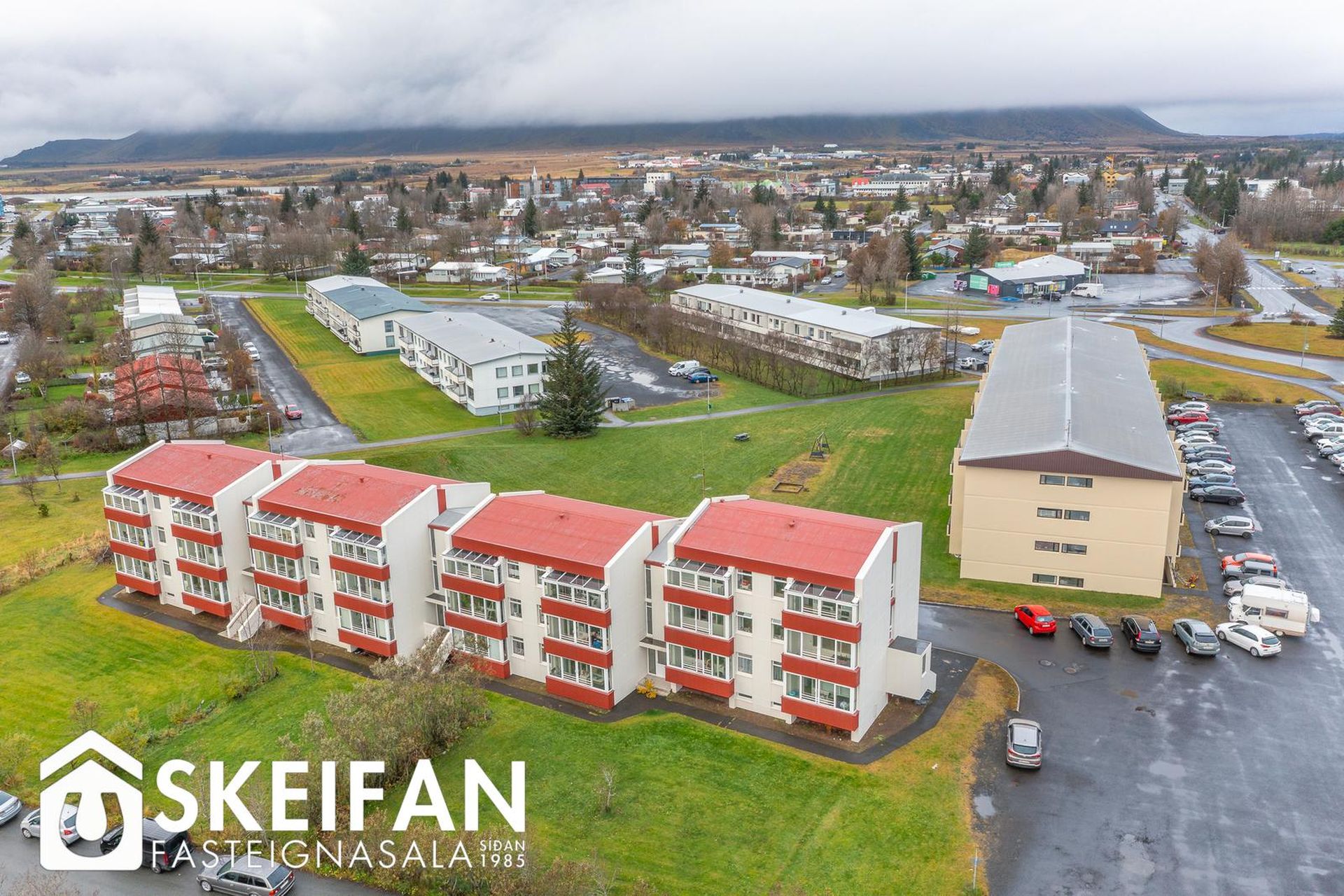 Háengi 8