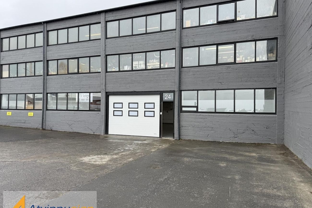 Stórhöfði 24