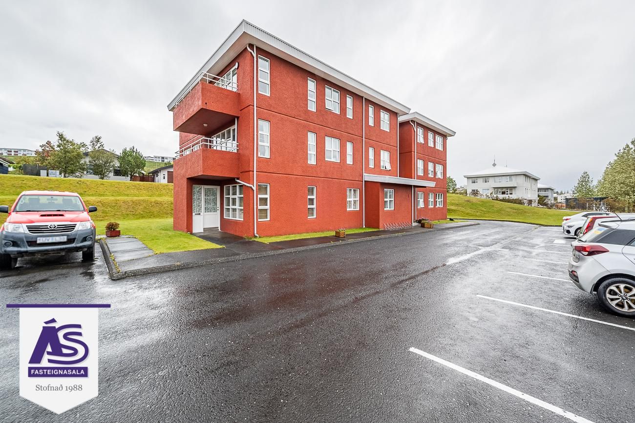 Sóleyjarhlíð 3