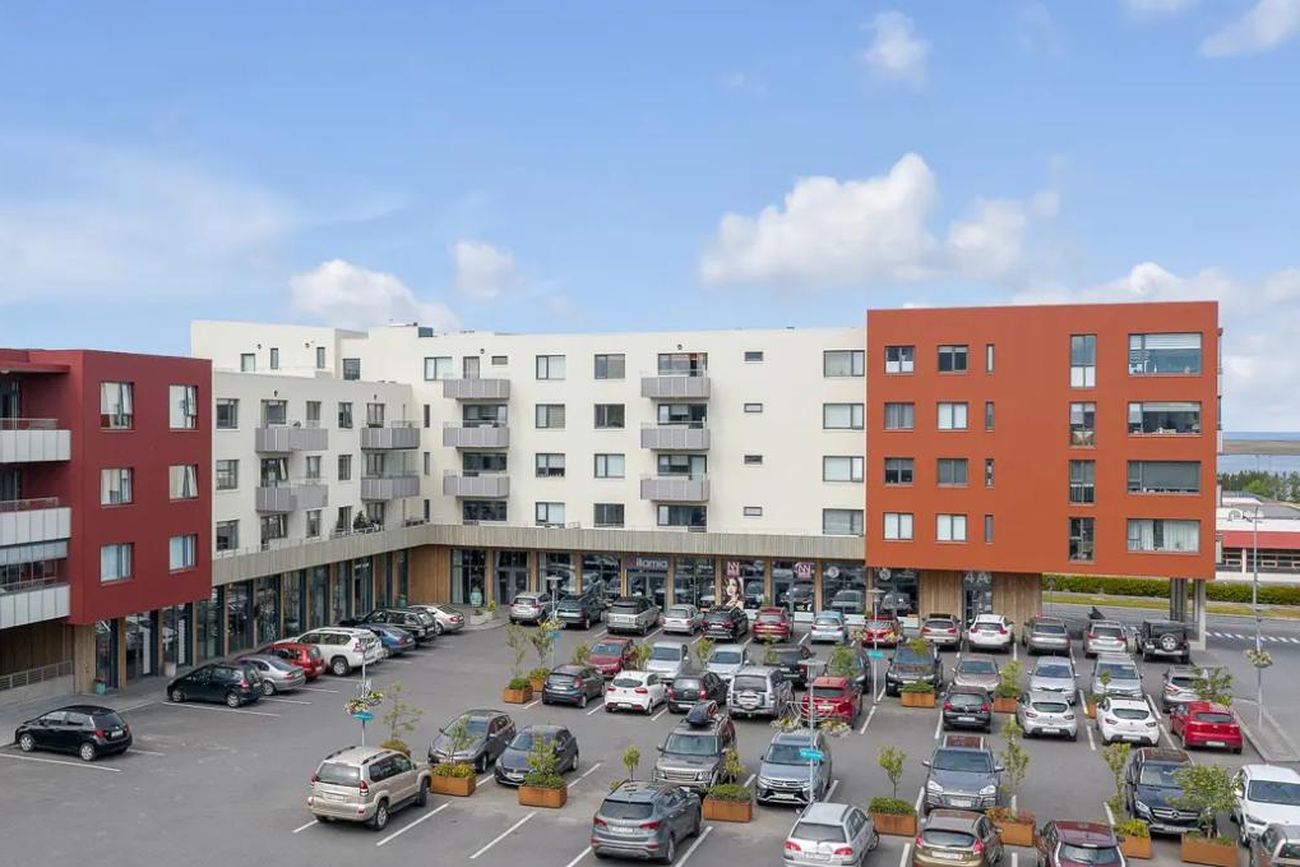 Garðatorg 4