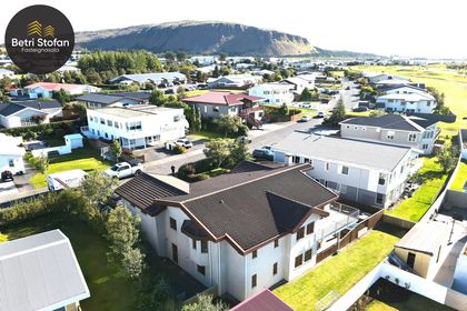 Súluhöfði 27