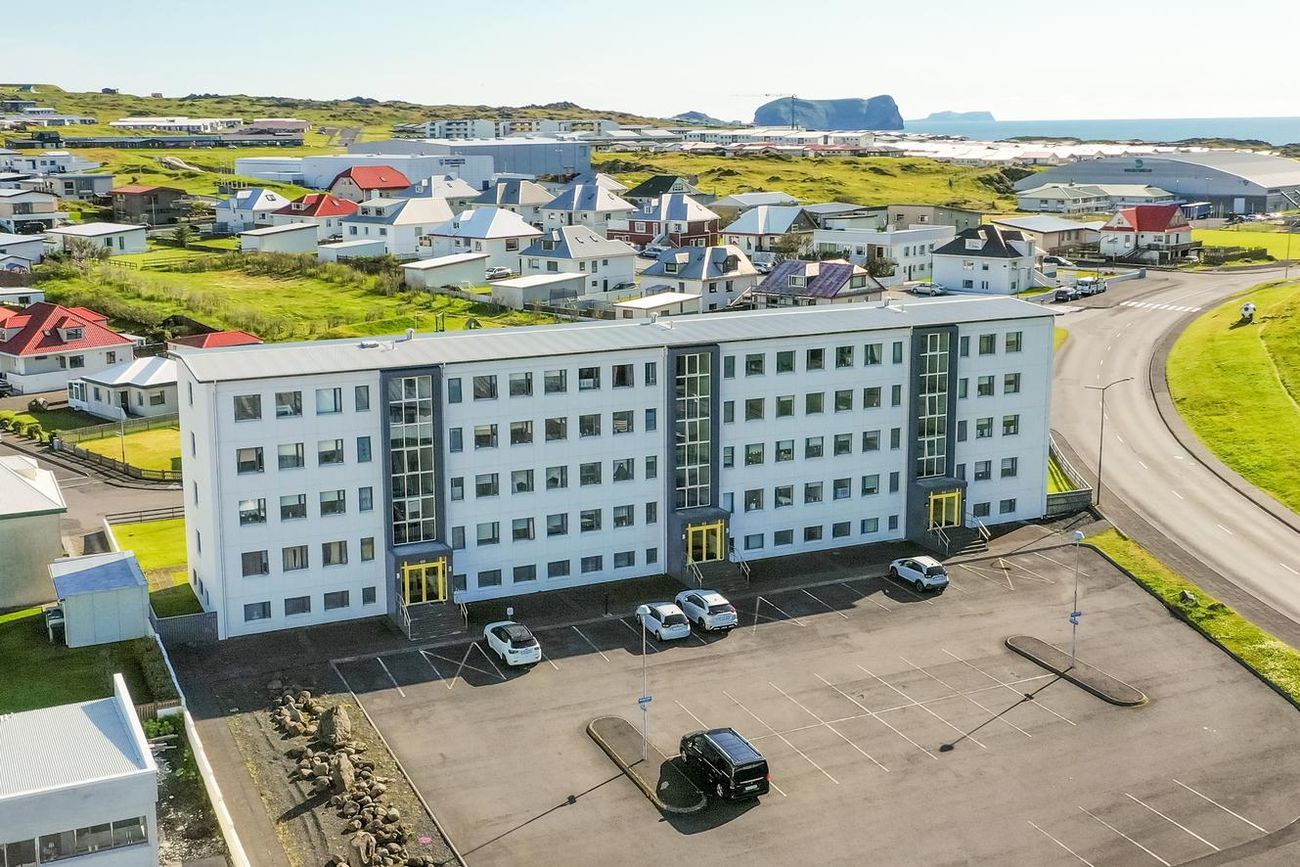 Hásteinsvegur 62