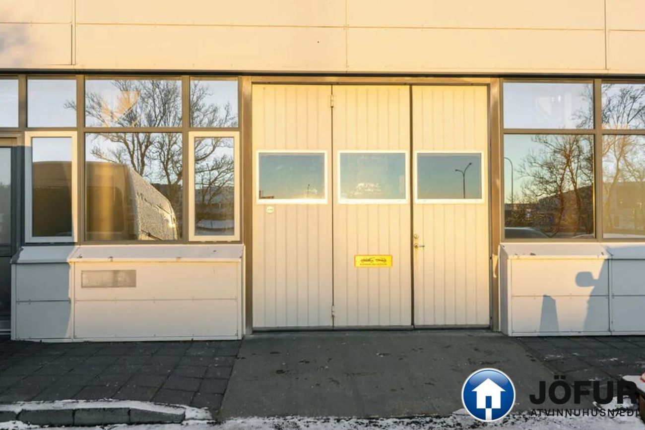 Höfðabakki 9a