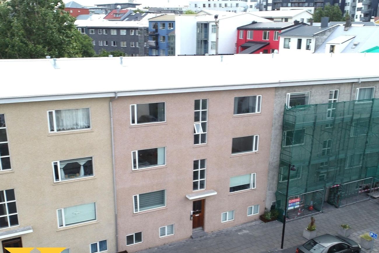 Rauðarárstígur 9