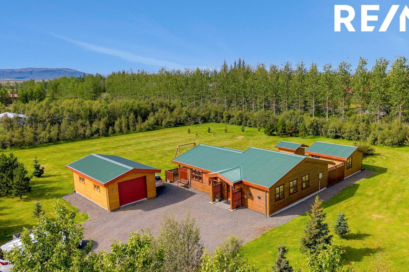 Sléttuvegur 1