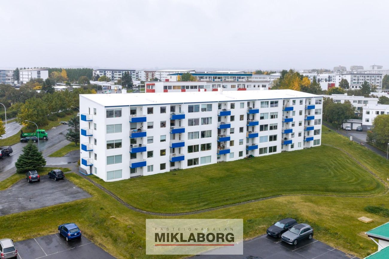 Háaleitisbraut 42