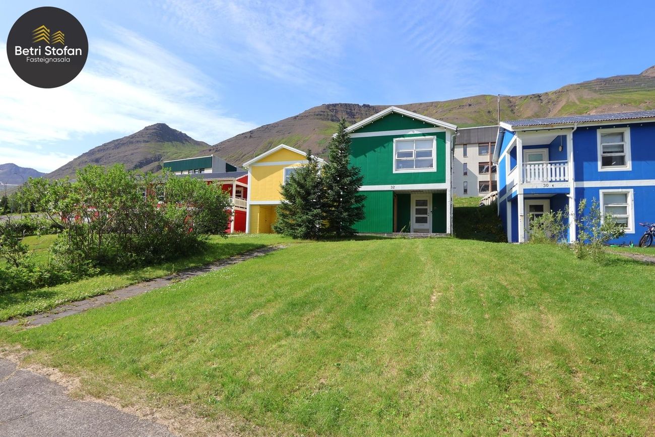 Hafnartún 32