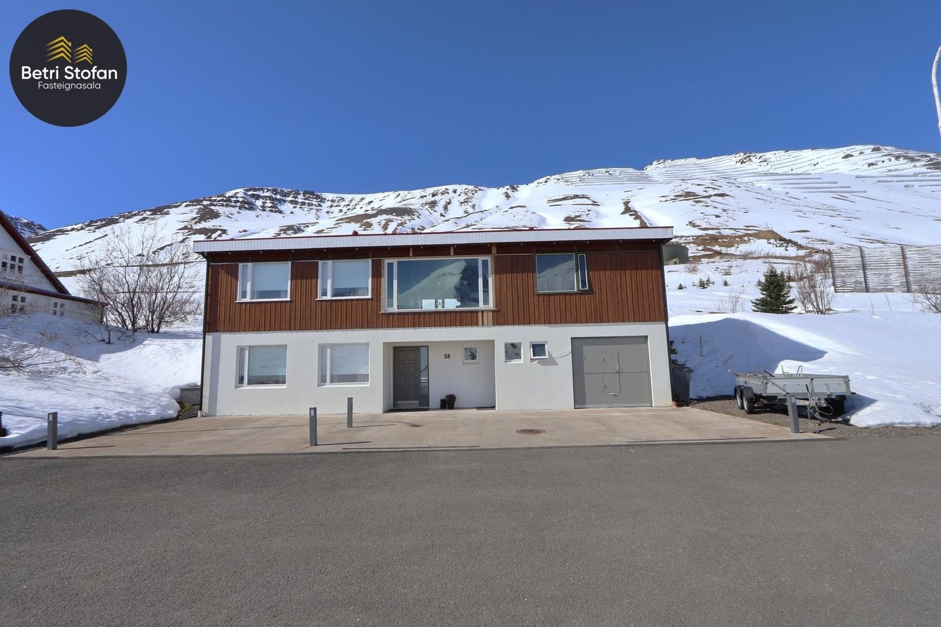 Hávegur 58