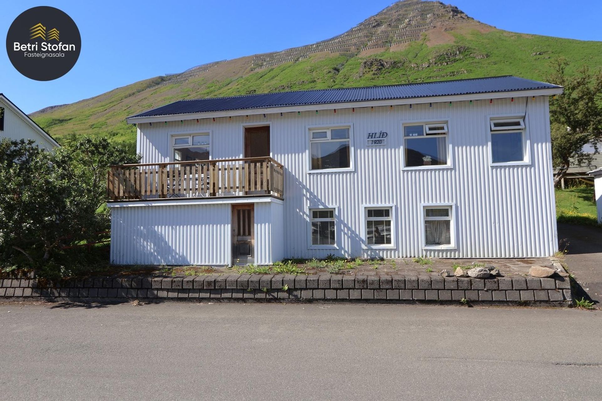 Hlíðarvegur 13