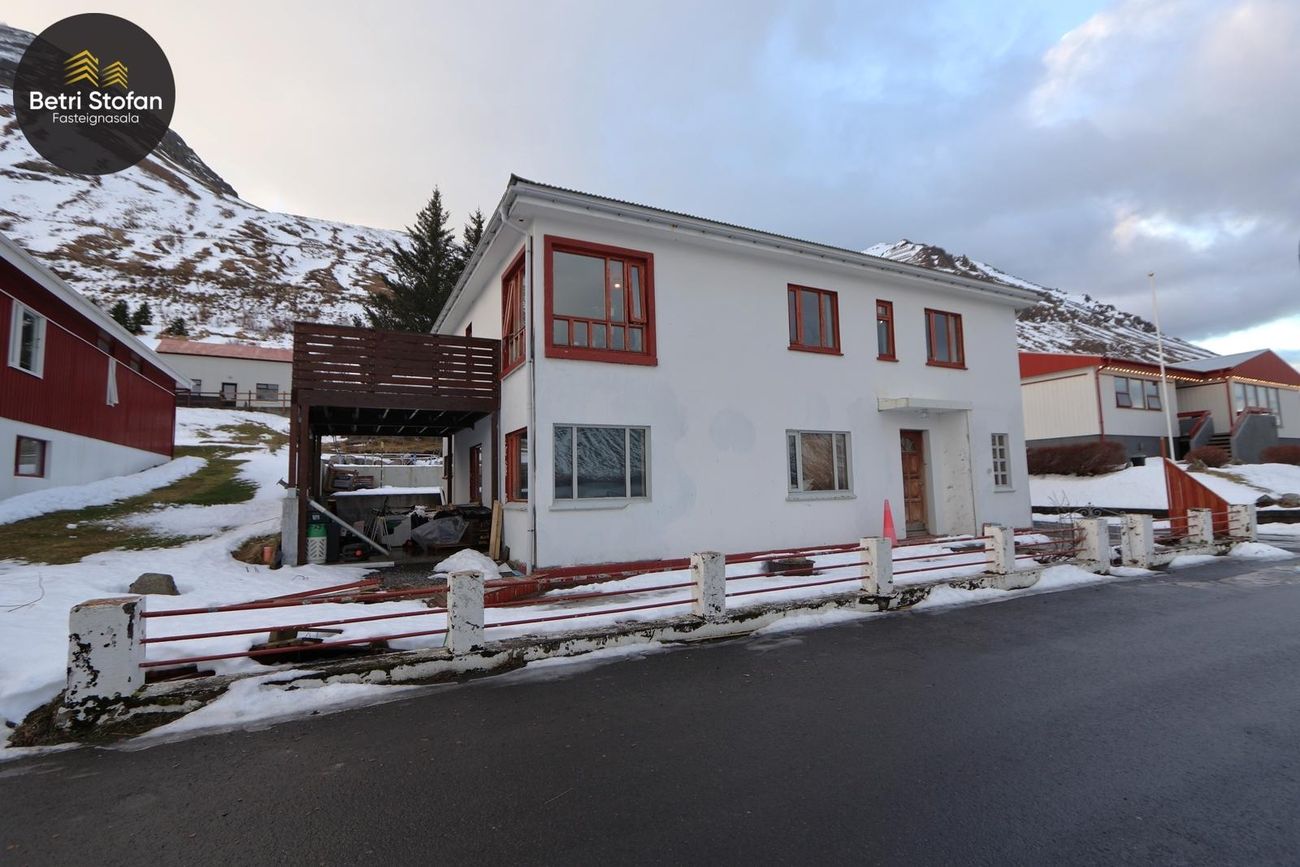 Hlíðarvegur 35