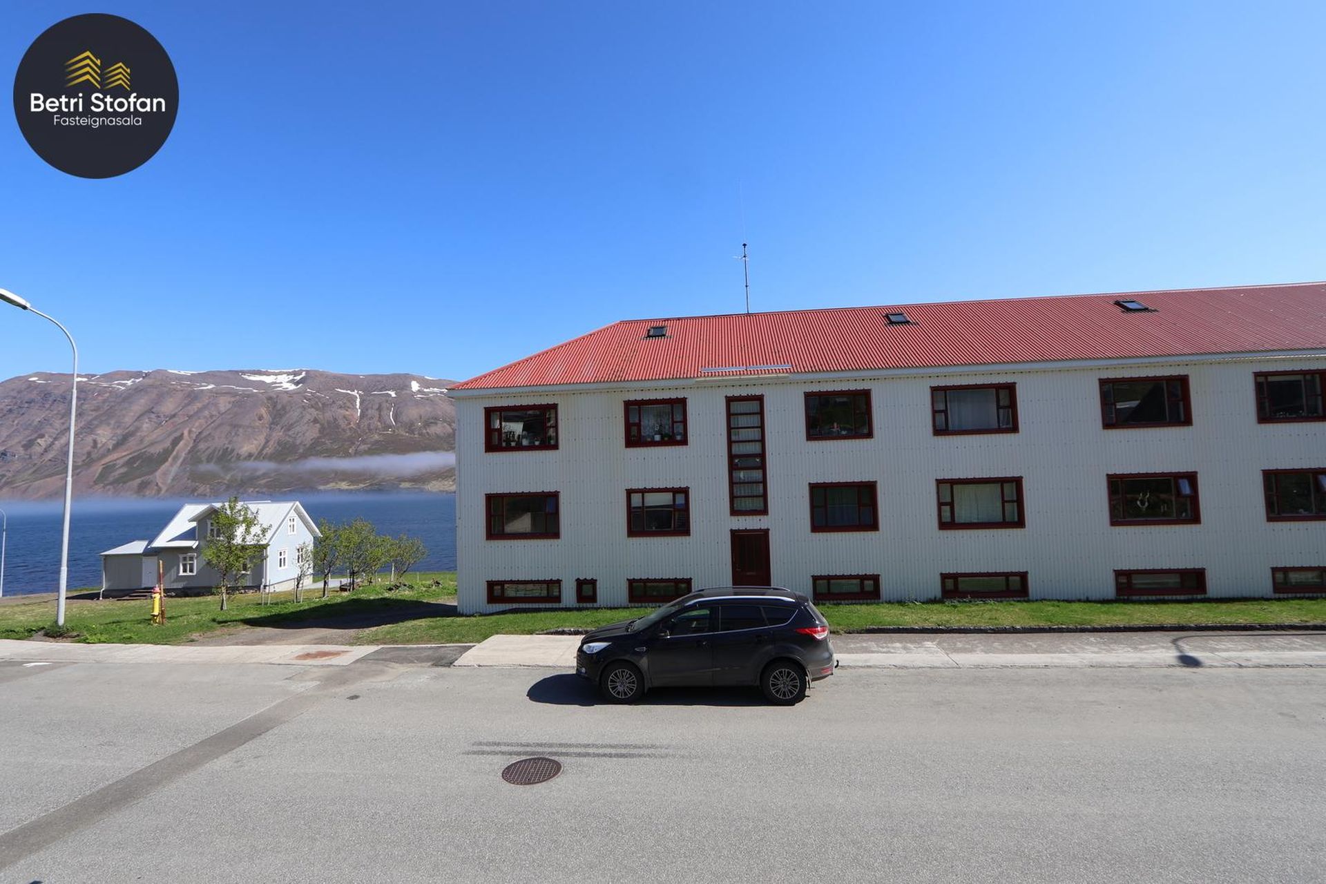 Hvanneyrarbraut 64