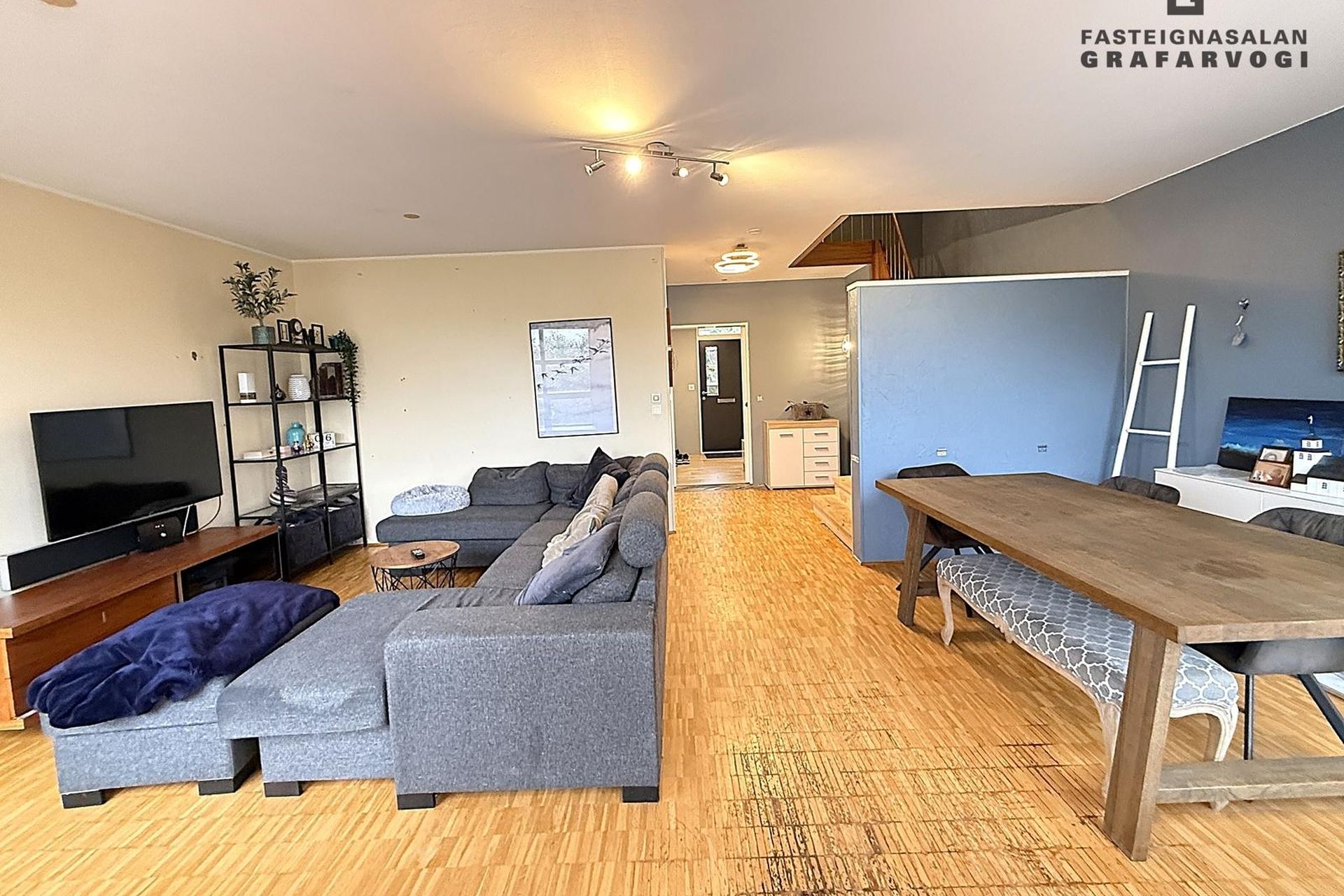 Hlíðarvegur 32