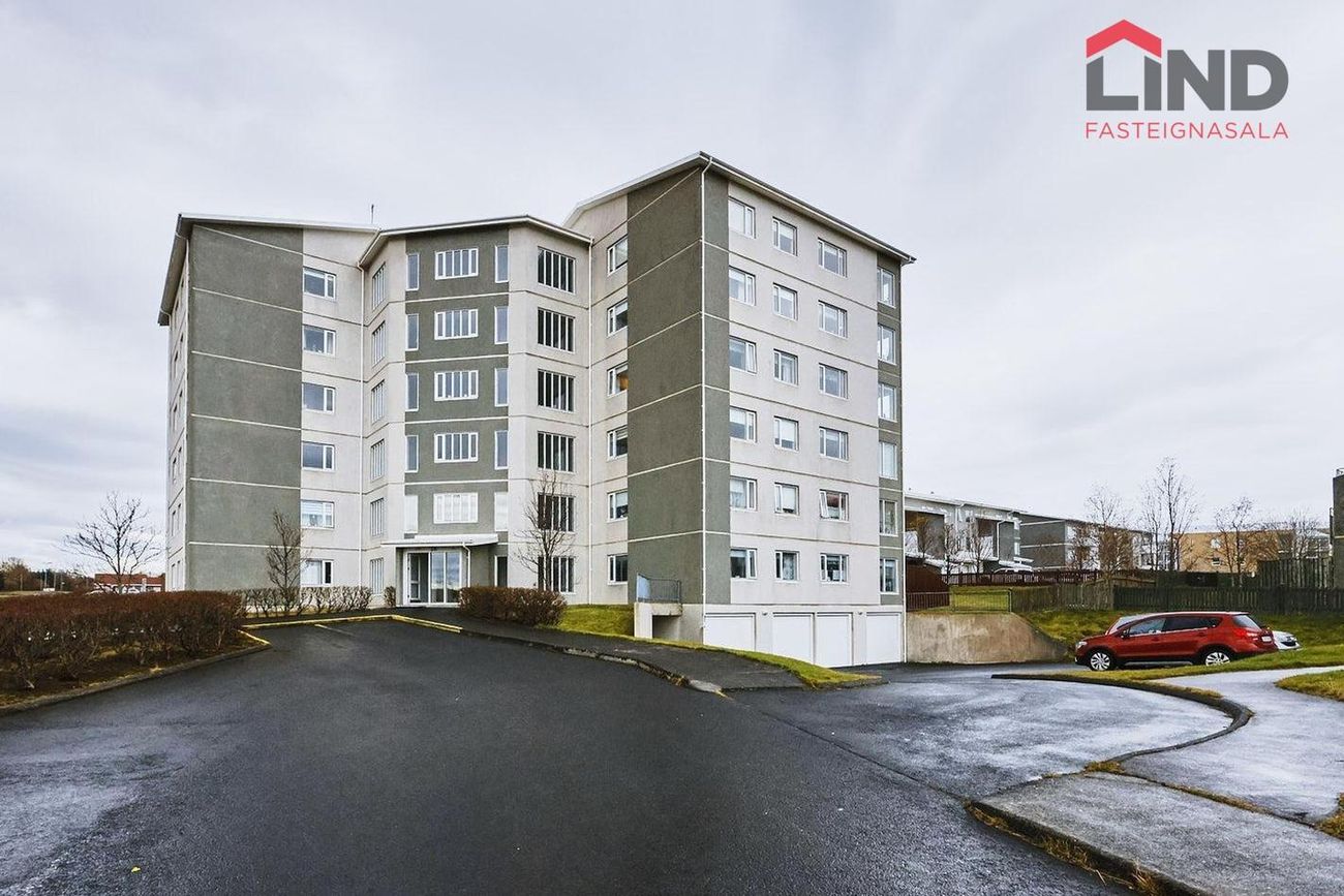 Breiðavík 18