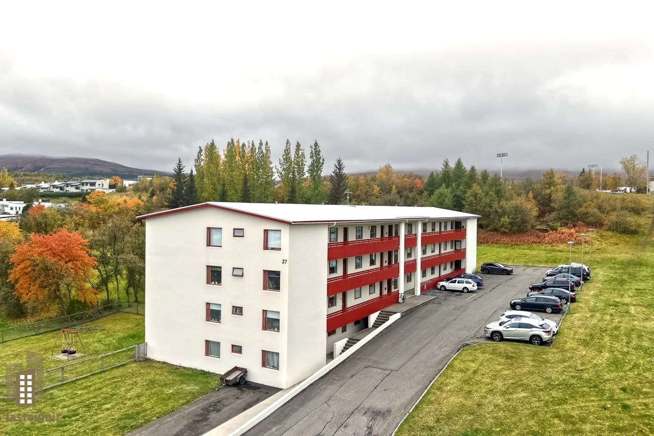 Skarðshlíð 27 105