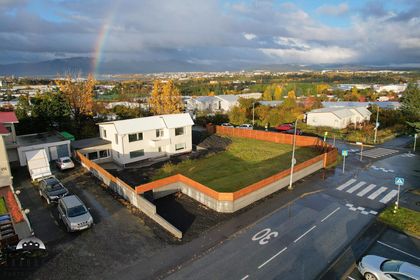 Álfhólsvegur 153
