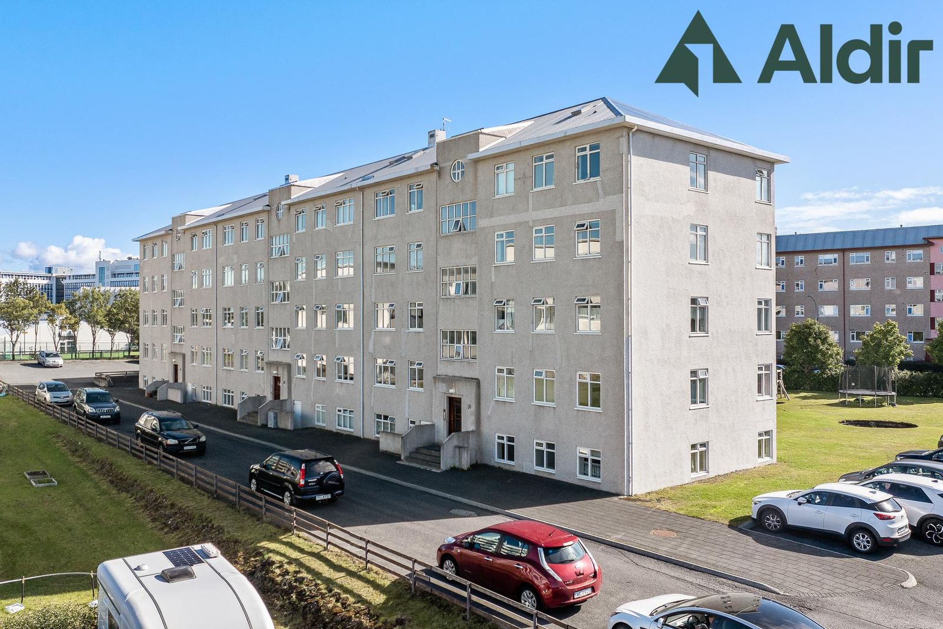 Hjarðarhagi 36