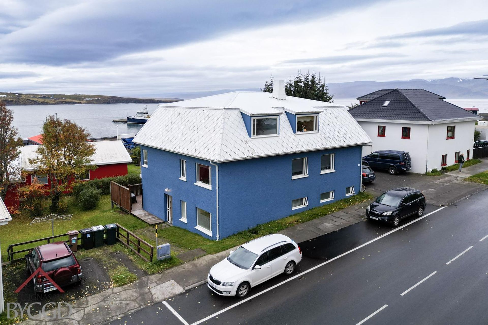 Laugarbrekka 19 - 001