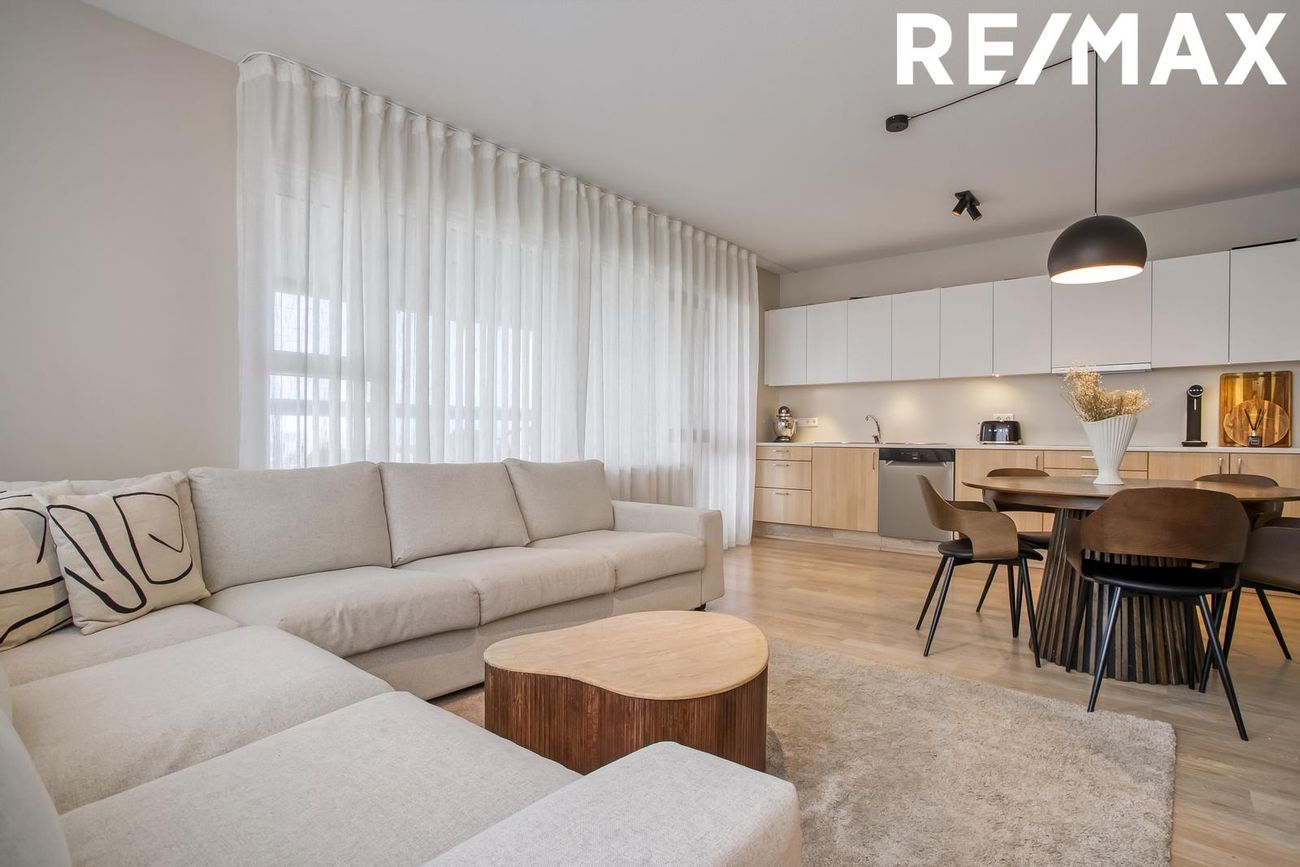 Austurkór 2