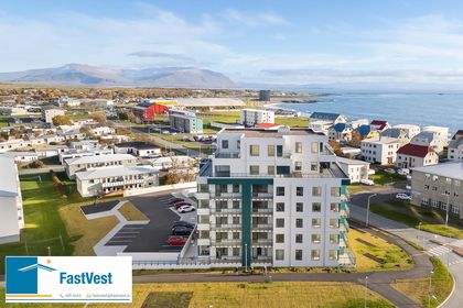 Garðabraut * 202 1A