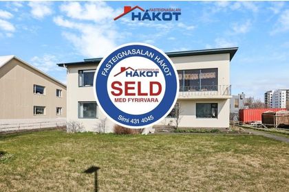 Háholt 11 efri hæð