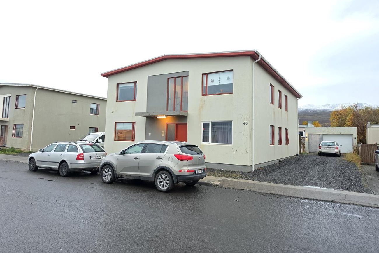Hólavegur 40