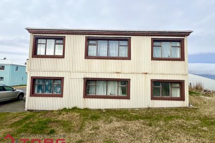 Garðsbrún 4