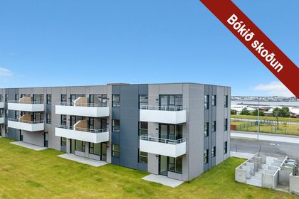Tjarnabraut 10 (302)