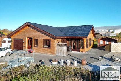 Dalbrún 12