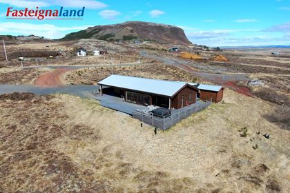 Undirhlíð 31