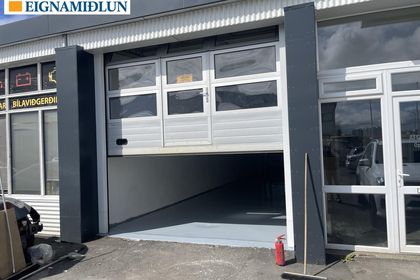 Smiðjuvegur 40