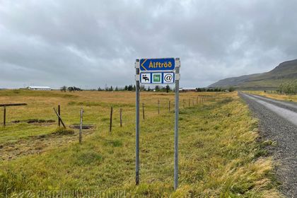 Álftröð 1 ferðaþjónusta