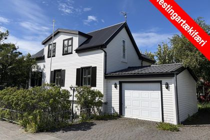 Suðurgata 100