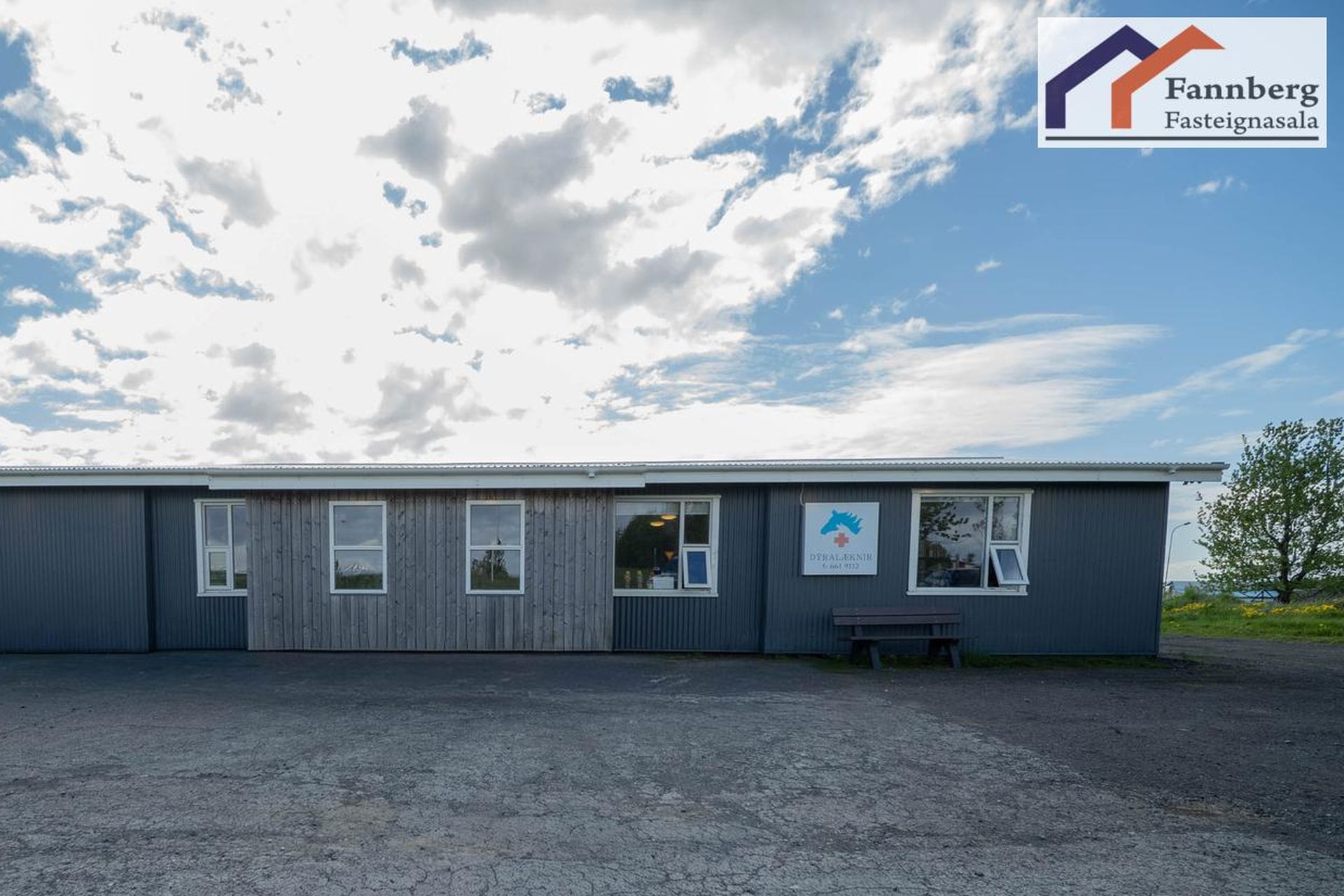 Rauðalækur atvinnuhús