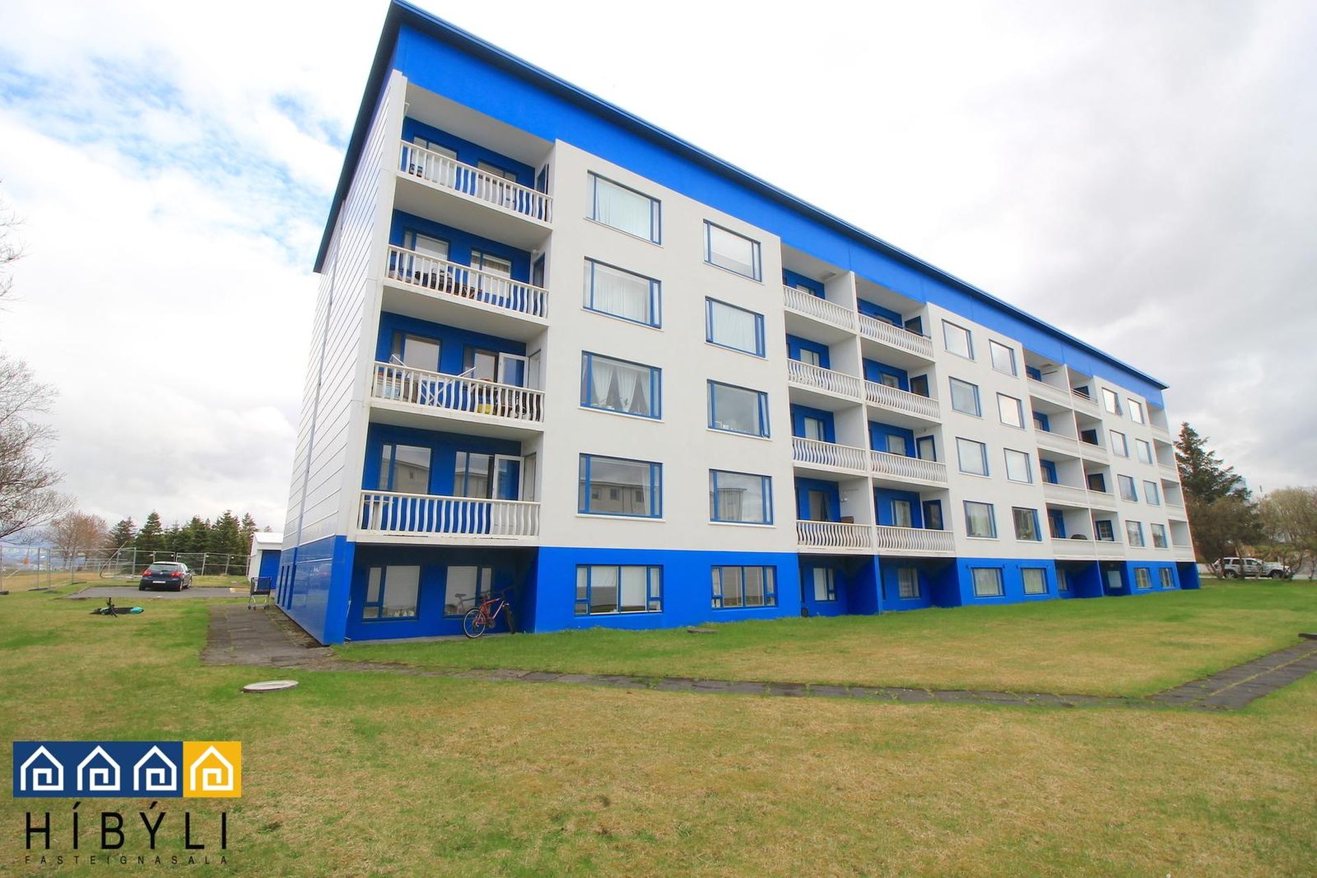 Hvassaleiti 10