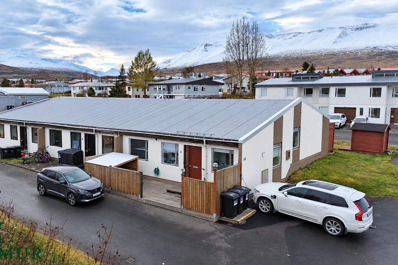 Arnarsíða 12b